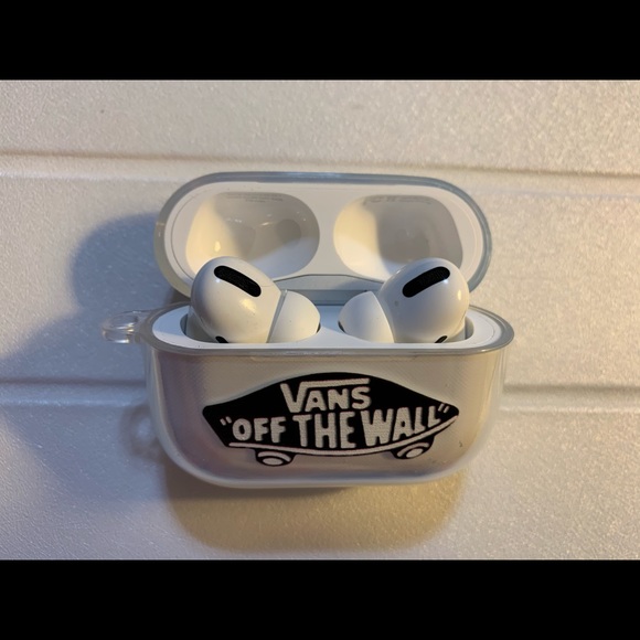 Vans Other - Vans AirPods Pro Case